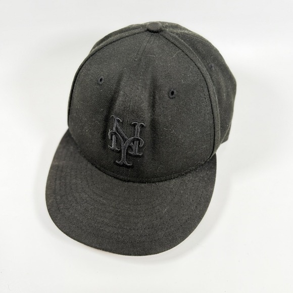 New Era Other - New York Mets New Era 9FIFTY Hat Blackout Tonal Black Logo Snapback Cap